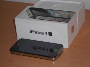 Selling : Apple Iphone 4s 64Gb And Apple Ipad 3 64Gb + Wi-fi + 4G