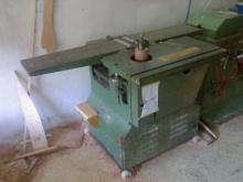 منجرة للبيع فارغة او مع المعدات