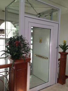 مصاعد فلل اورينت - 0502964369