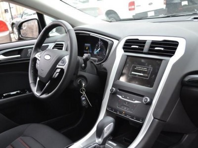 New 2013 Ford Fusion SE