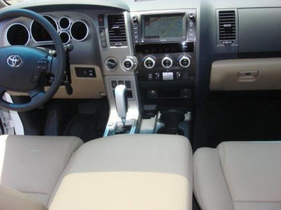 2013 TOYOTA SEQUOIA FOR SALE