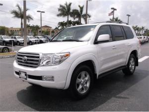 USED TOYOTA LAND CRUISER 2011