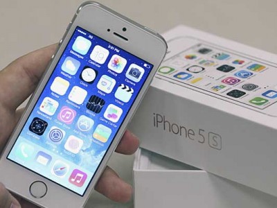 Apple iphone 5S 64GB