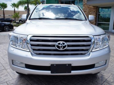 TOYOTA  LAND CRUISER 2011,FOR SALE.