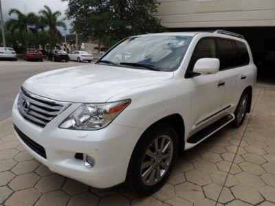 Lexus LX 570 SUV 2011 Car