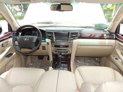 Lexus LX 570 SUV 2011 Car