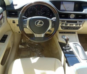 Lexus ES 350 2013 Car for sale