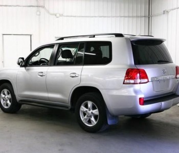 2011 TOYOTA LAND CRUISER - SUV,GULF SPECS FULL OPTION