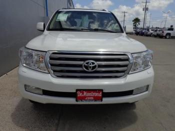 i wanna sell my 2011 Toyota Land Cruiser.