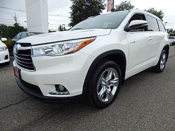Looking to sell my Highlander 2014 White