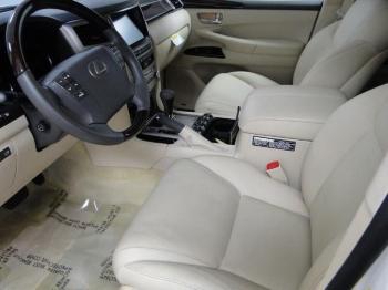 NEAT 2014 Lexus LX 570 FOR SALE