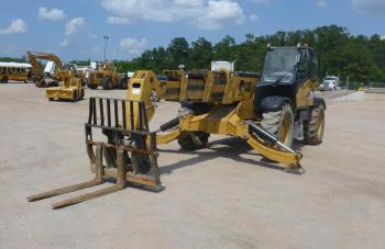 IT# 276-2005 Caterpillar TH580B Telescopic Forklift