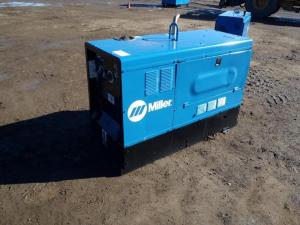 IT# 1898-2006 MILLER BIG BLUE 500X Welder