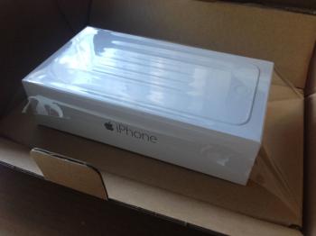 Apple iPhone 6 Plus 64GB / Samsung Galaxy S6 Edge + GEAR $400