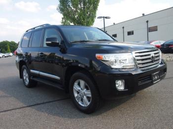 2013 Toyota Land Cruiser V8 SUV