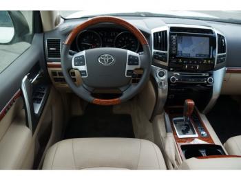 TOYOTA LAND CRUISER 2013 EXCELLENT CONDITION