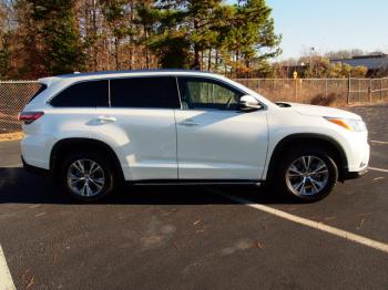 Selling My Used 2014 Toyota Highlander XLE SUV