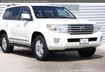 تويوتا لاند كروزر 2014 أبيض للبيع هنا هو بلدي ال WhatsApp +2347013991405