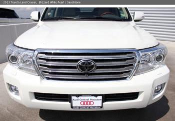 تويوتا لاند كروزر 2014 أبيض للبيع هنا هو بلدي ال WhatsApp +2347013991405