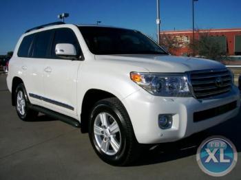 2013 TOYOTA LAND CRUISER Excellent condition