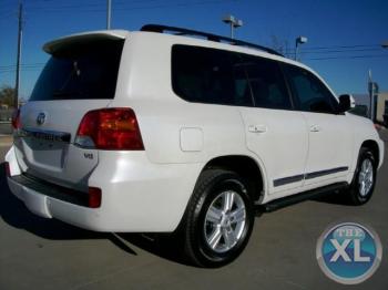 2013 TOYOTA LAND CRUISER Excellent condition