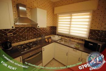 شقة مفروشة في الشميساني بالقرب من فندق الكمبنسكي وجراند ملينيوم اثاث فاخر