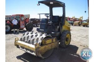 IT# 334-2004 BOMAG BW124PDH PADFOOT COMPACTOR