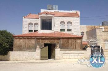 شبه فيلا للبيع في مادبا