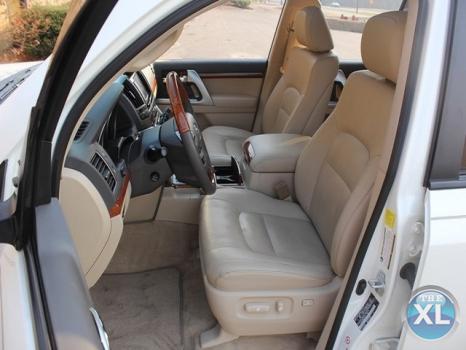 تويوتا لاند كروزر 2014