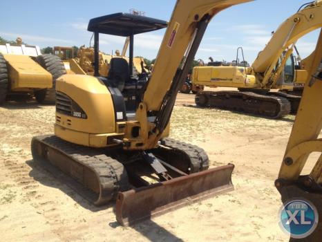 بوكلين جنزير كاتربلر ميني IT# 679-2010 CAT 305CCR HYDRAULIC EXCAVATOR