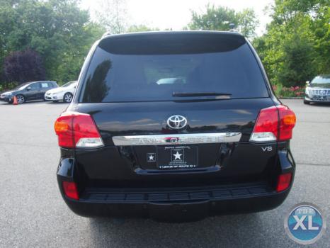 2013 Toyota Land Cruiser