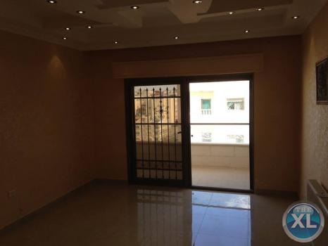 شقة للبيع في ضاحية الرشيد خلف جامعة الاميرة سمية