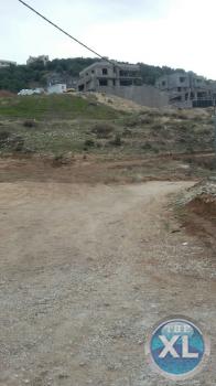 ارض للبيع في ماحص تبعد 1.5كم عن ضريح الملكة علياء