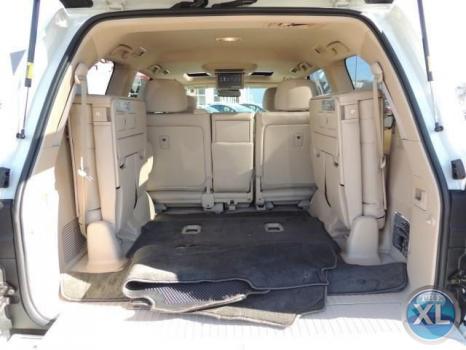 بيع لاند كروزر 2014 جيب أبيض