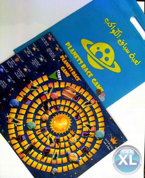 لعبة سباق الكواكب من لمسات لعبة سهلة ومفيدة للأطفال