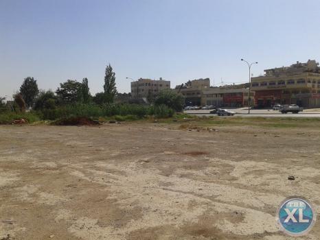 ارض تجاري للبيع في الجويدة/ المستندات و ام زعرورة - مقابل نادي الرماية الملكي
