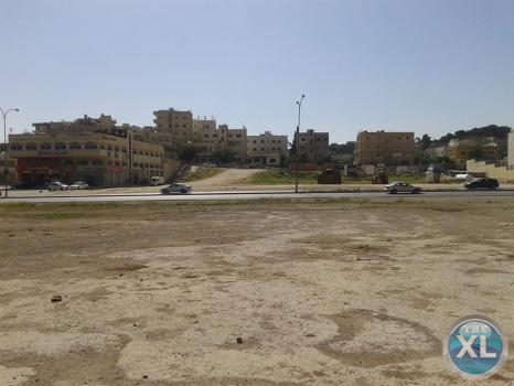 ارض تجاري للبيع في الجويدة/ المستندات و ام زعرورة - مقابل نادي الرماية الملكي