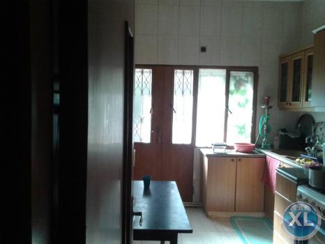 شقق للبيع - قرب الدوار السابع شارع عبد الله غوشة