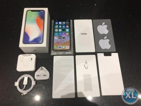 Apple iPhone X 256GB Unlocked == $700