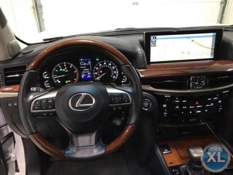 Lexus LX570 Full Options 2017 model